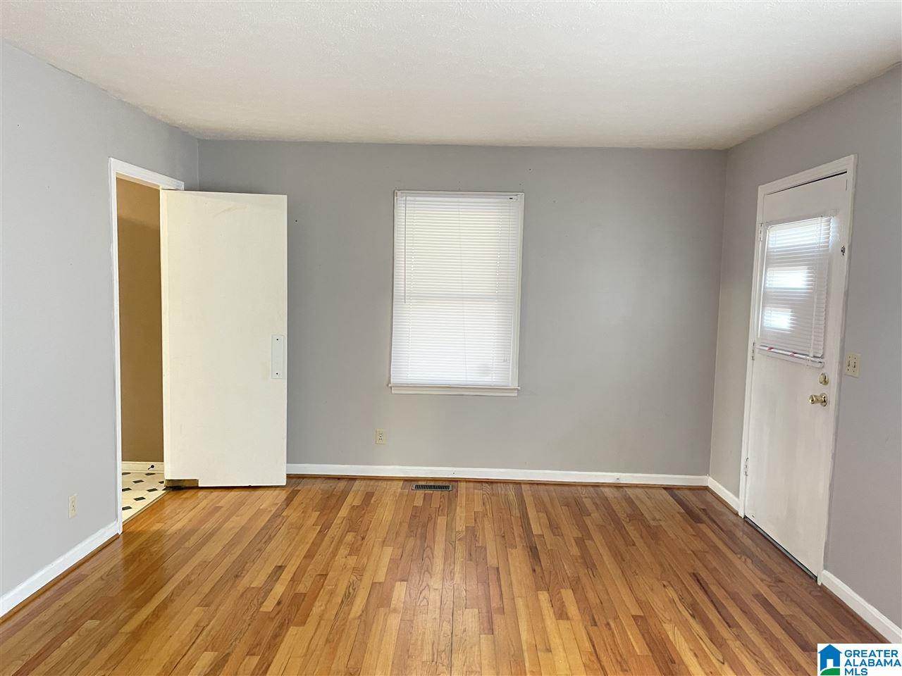 103 Adelaide Street Southwest Jacksonville, AL 36265 - Photo 5 of 17