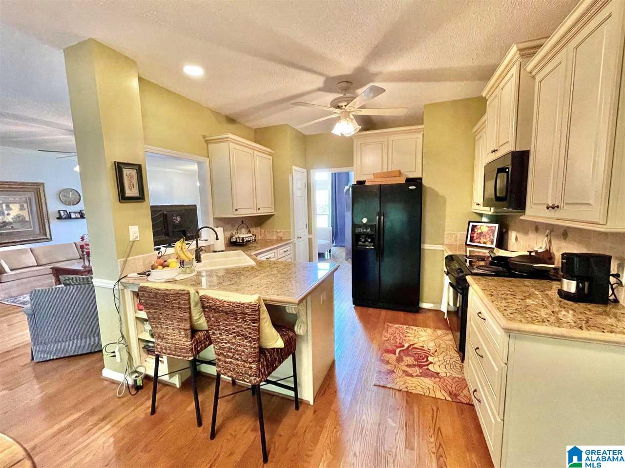 222 Grande View Lane Alabaster, AL 35114 - Photo 10 of 35