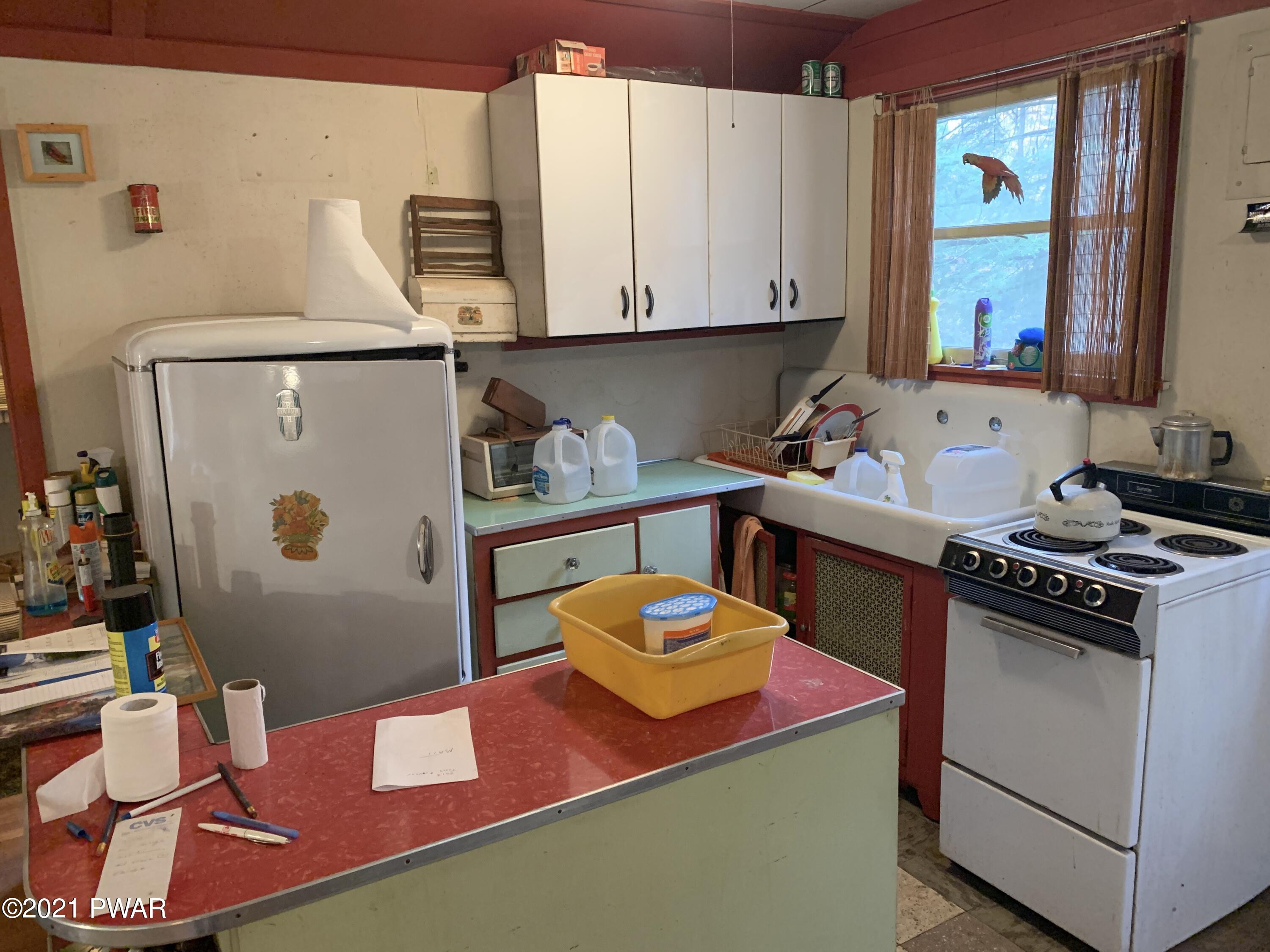 229 Brewster Road Dingmans Ferry, PA 18328 - Photo 6 of 15