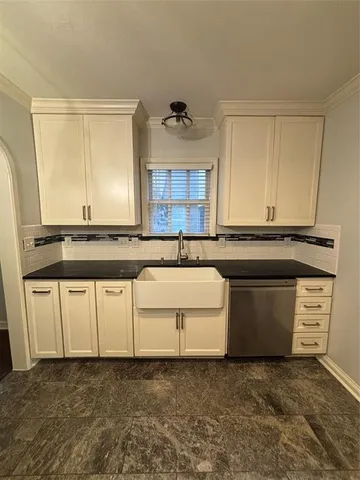 $2,000,000 | 4128 Emerson Avenue, University Park, TX 75205