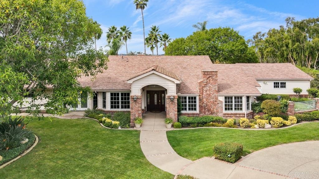 5427 La Crescenta Road Rancho Santa Fe, CA 92067 - Photo 1 of 1
