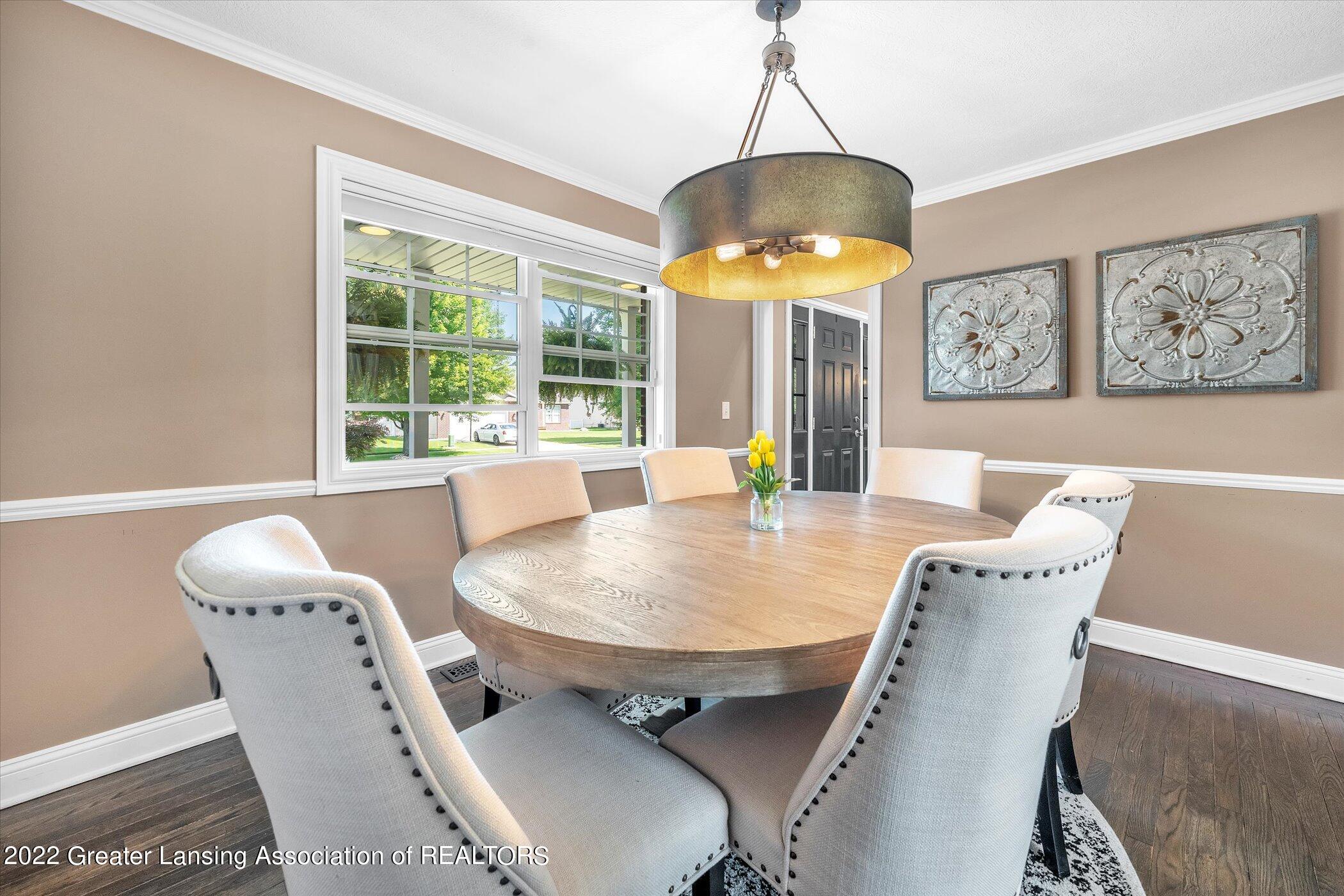 1109 Rivington Pike Grand Ledge, MI 48837 - Photo 11 of 39 14-1109 Rivington-Pike-WindowStill-Real-