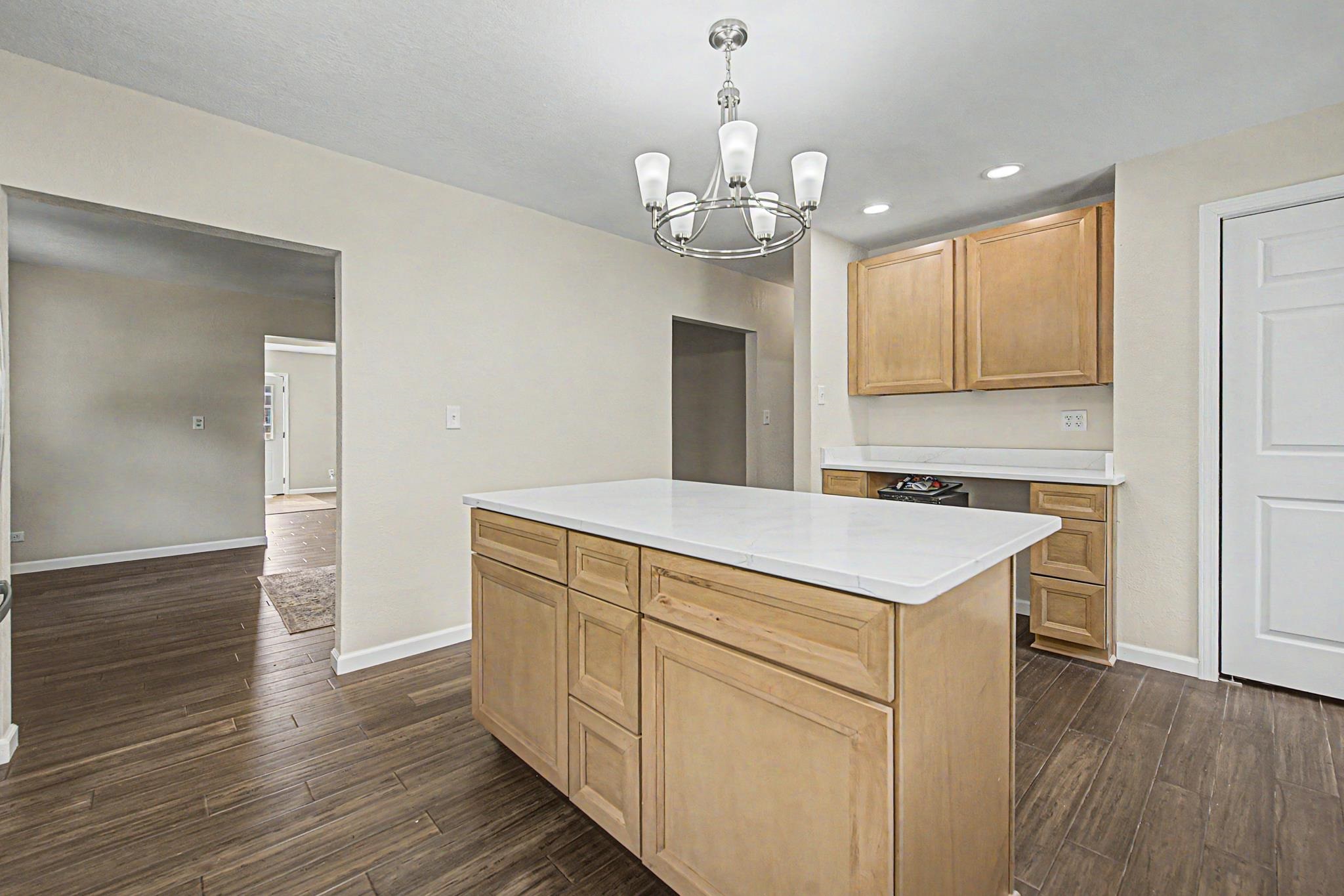2128 Lancaster Heights Road Freeport, IL 61032 - Photo 7 of 32