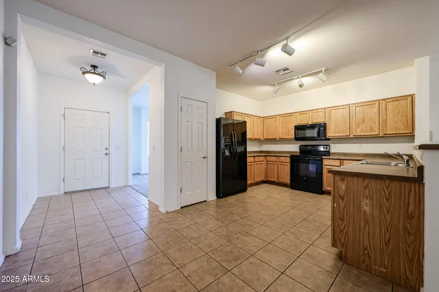 $1,695 | 45449 Alamendras Street, Maricopa, AZ 85139