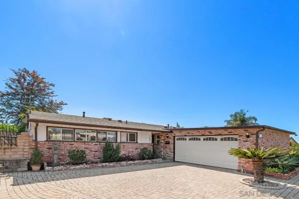 $915,000 | 7607 Seton Hall Street, La Mesa, CA 91942