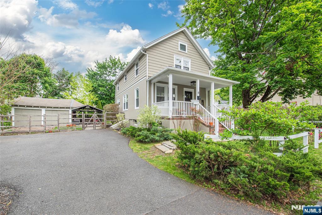 6 Maple Street Bernardsville, NJ 07924 - Photo 1 of 24