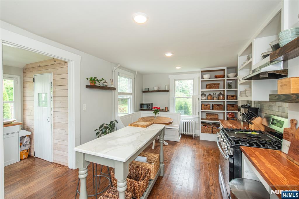 6 Maple Street Bernardsville, NJ 07924 - Photo 9 of 24