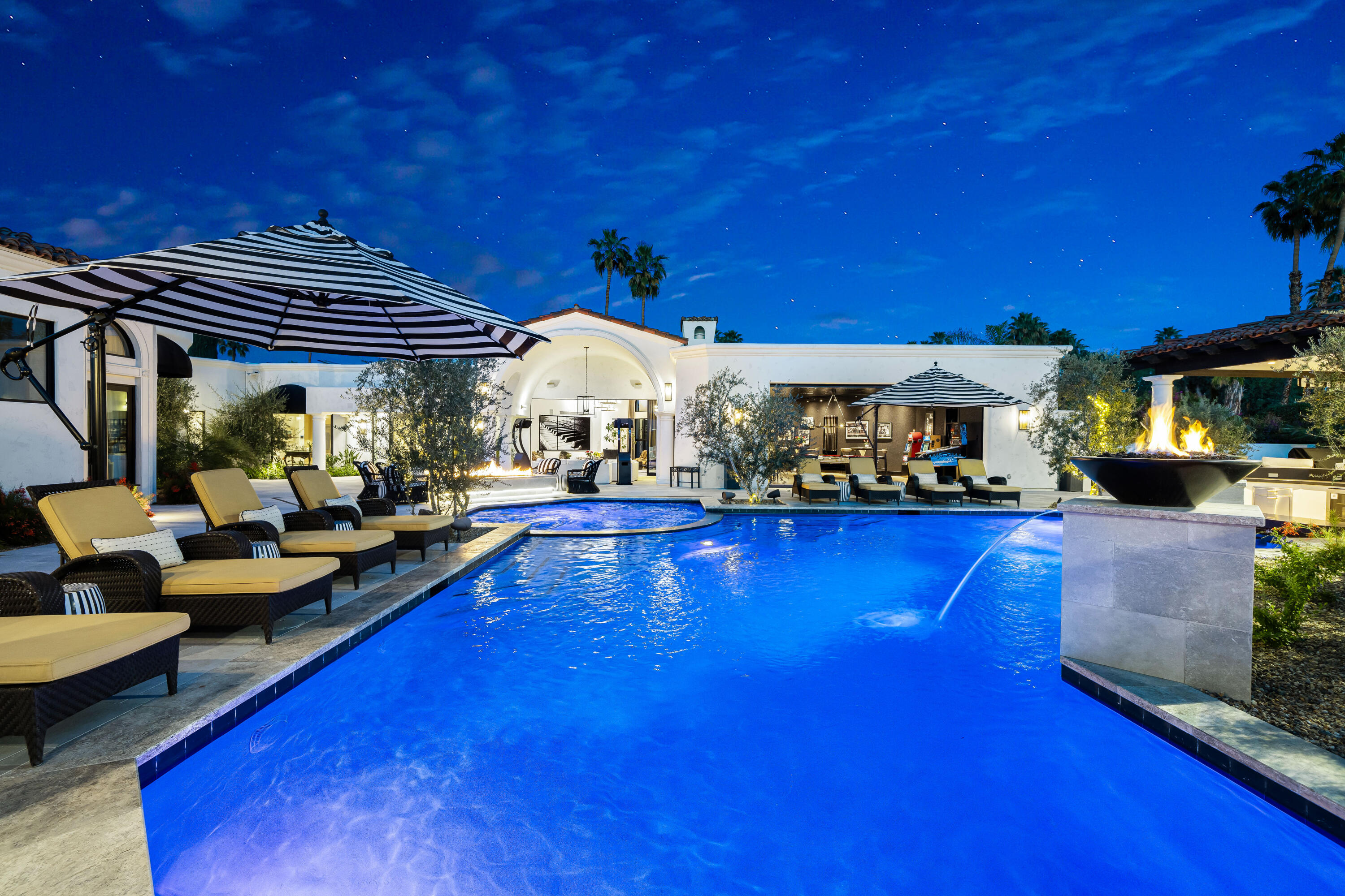 40440 Morningstar Road Rancho Mirage, CA 92270 - Photo 25 of 64 a view of swimming pool with seating area