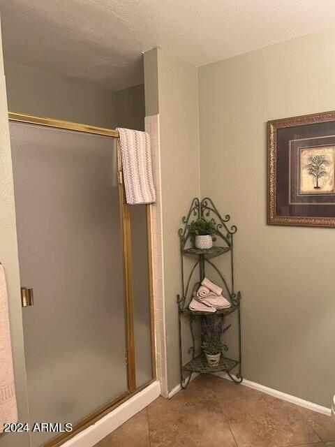 8700 East Mountain View Road, Unit 1058 Scottsdale, AZ 85258 - Photo 17 of 31 a view of a hallway