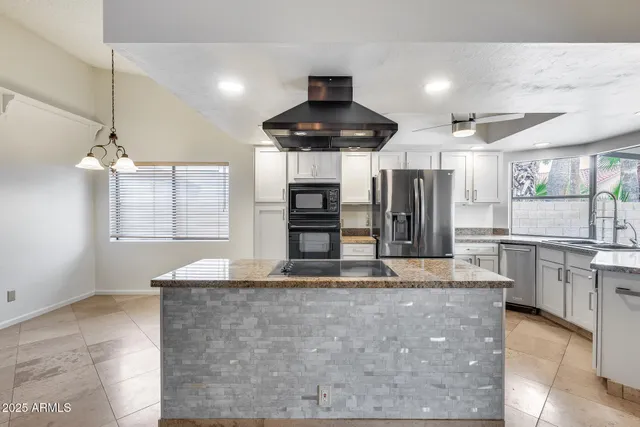 $584,000 | 319 East Hackamore Street, Mesa, AZ 85201