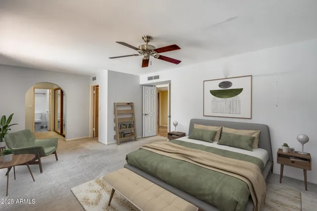 $584,000 | 319 East Hackamore Street, Mesa, AZ 85201