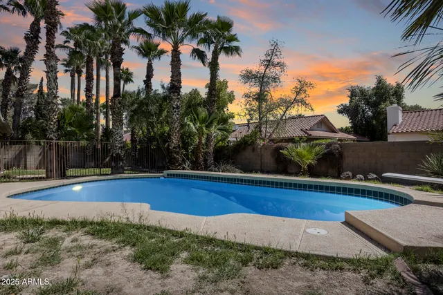 $584,000 | 319 East Hackamore Street, Mesa, AZ 85201