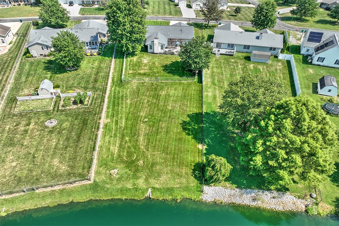 6865 Angela Drive Decatur, IL 62521 - Photo 5 of 28