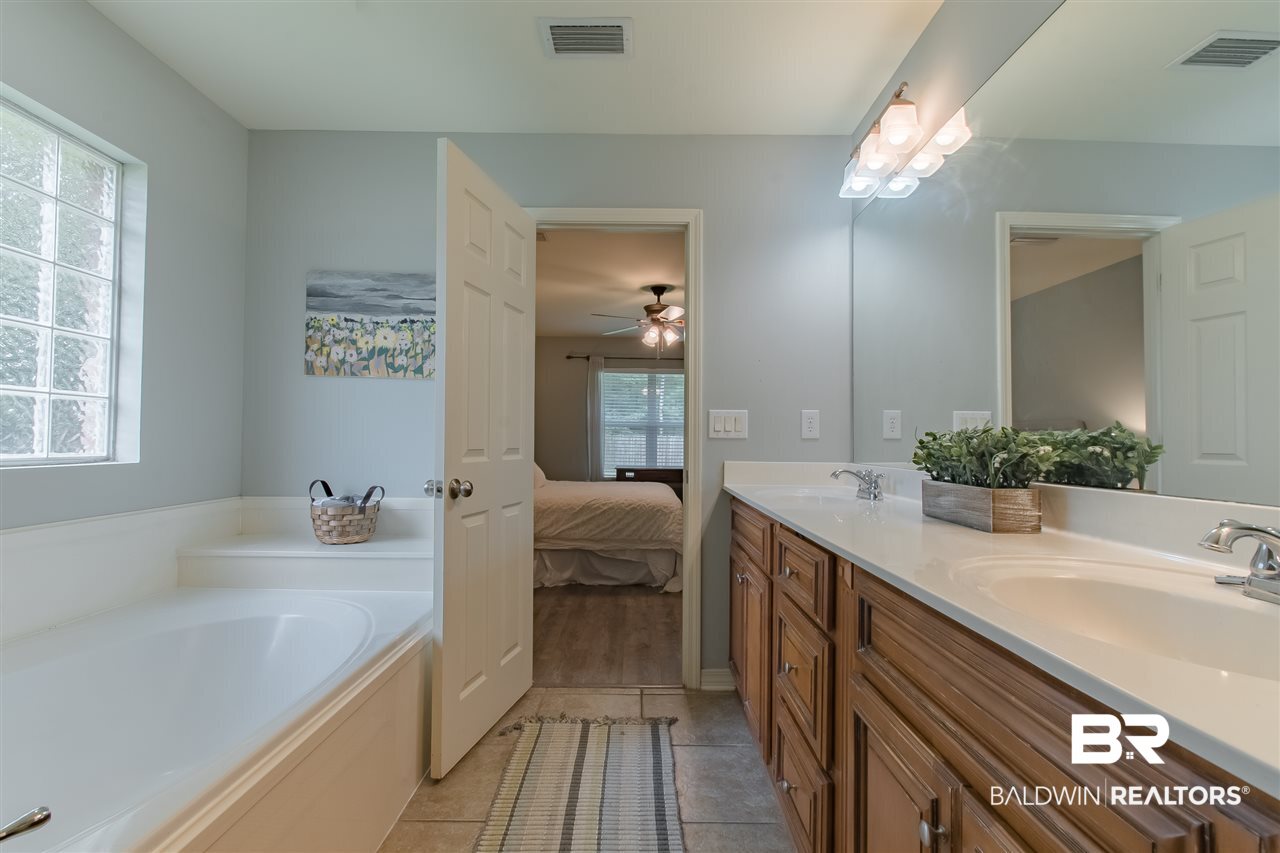 24948 Steadfast Court Daphne, AL 36526 - Photo 24 of 38