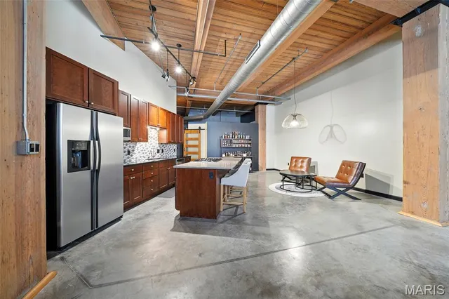 $208,000 | 901 Washington Avenue, Unit 305, St. Louis, MO 63101