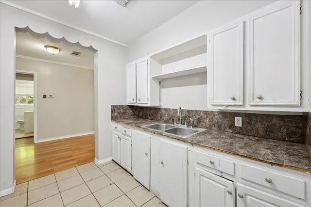 $1,200 | 4020 Ector Avenue, Beaumont, TX 77705