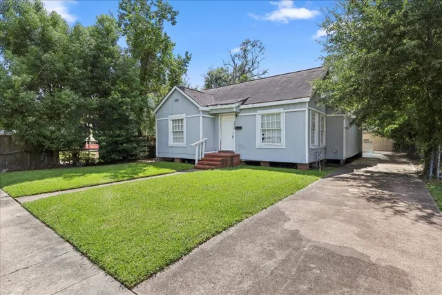 $1,200 | 4020 Ector Avenue, Beaumont, TX 77705