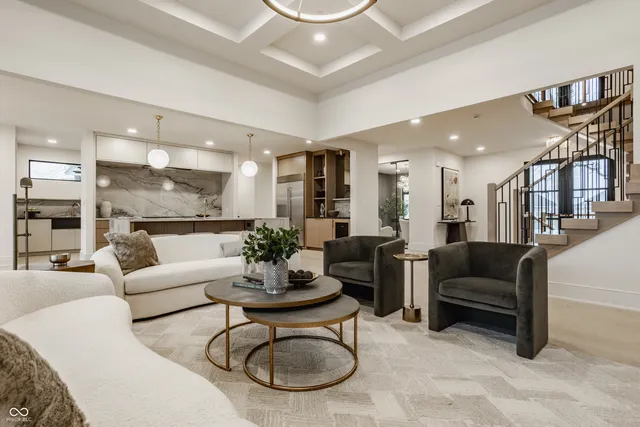 $1,980,000 | 4094 Chapel Hl Court, Bargersville, IN 46106