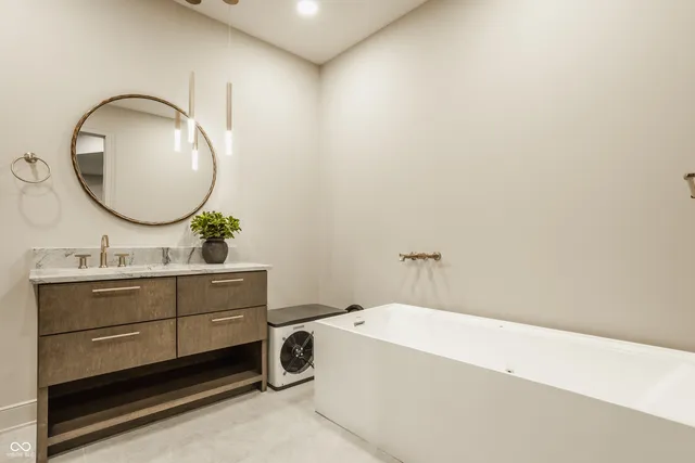 $1,980,000 | 4094 Chapel Hl Court, Bargersville, IN 46106