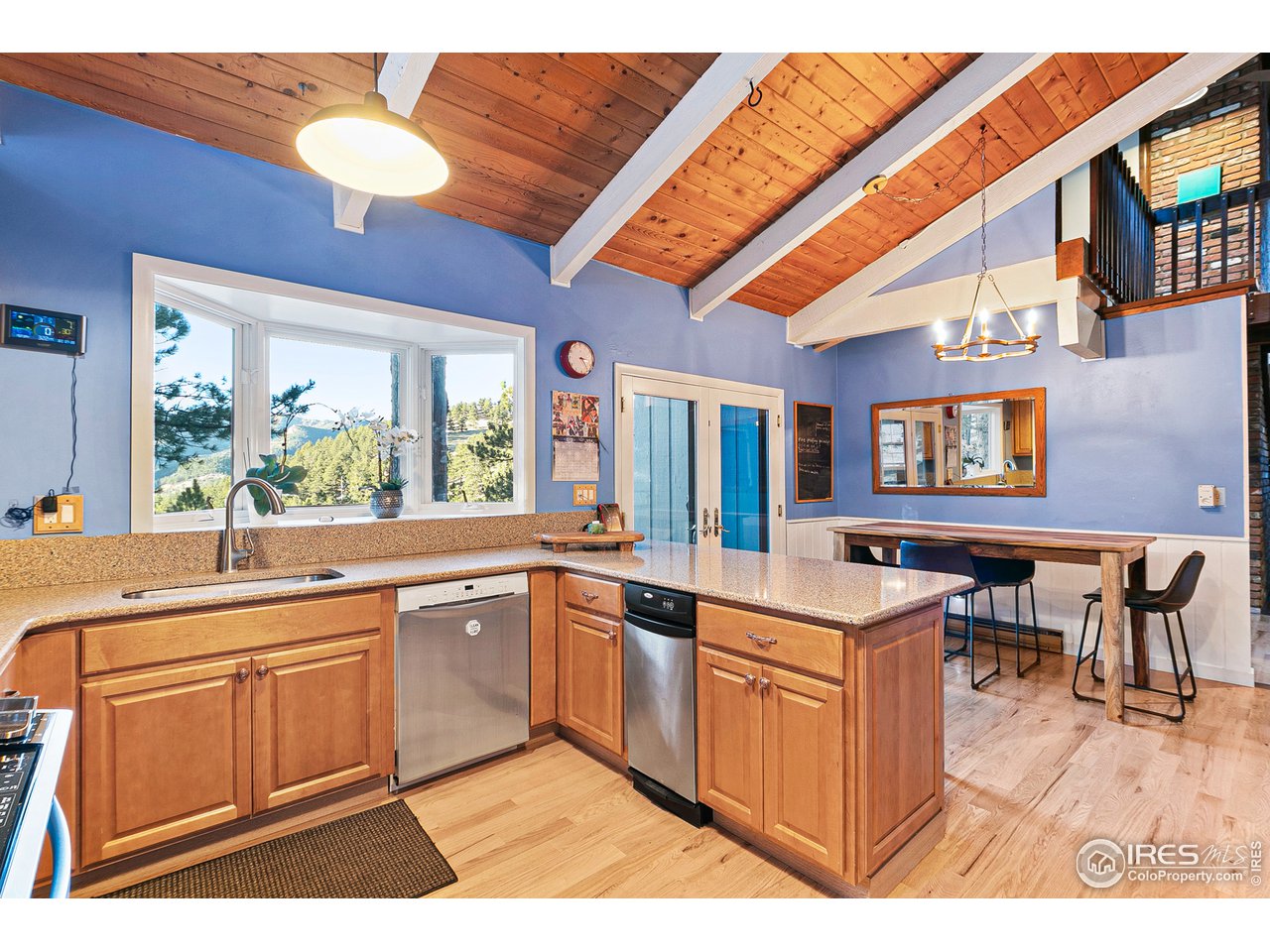 661 Peakview Road Boulder, CO 80302 - Photo 15 of 38