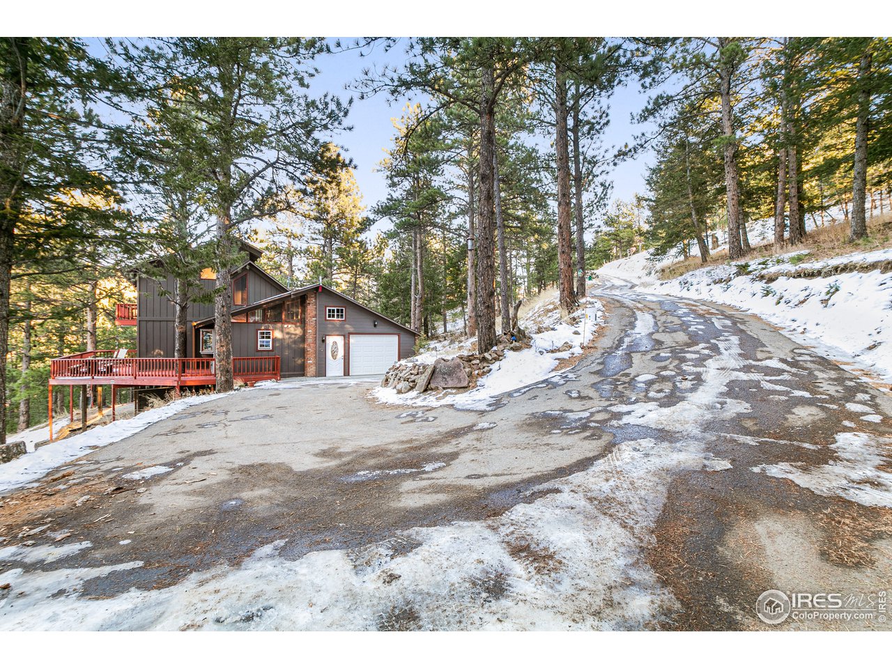 661 Peakview Road Boulder, CO 80302 - Photo 4 of 38