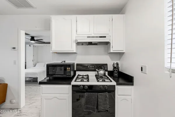 $1,390,000 | 1484 North Rose Street, Burbank, CA 91505