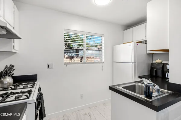 $1,390,000 | 1484 North Rose Street, Burbank, CA 91505