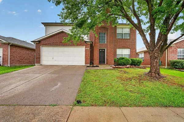 $379,900 | 303 Charleston Drive, Wylie, TX 75098