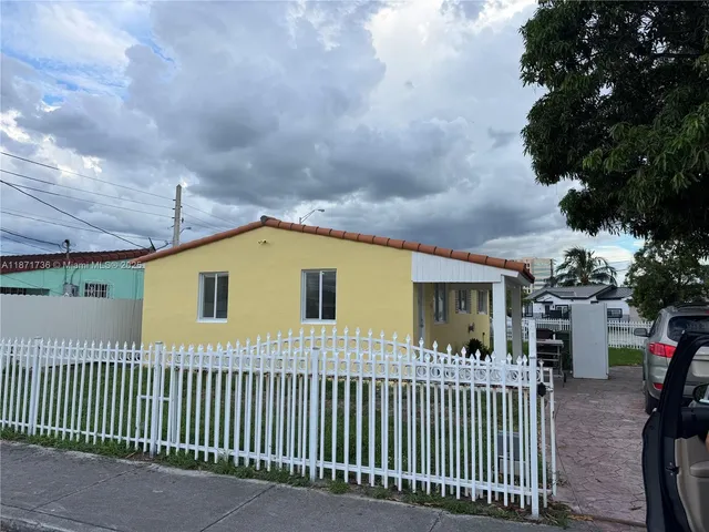 $555,000 | 685 Southeast Park Drive, Hialeah, FL 33010
