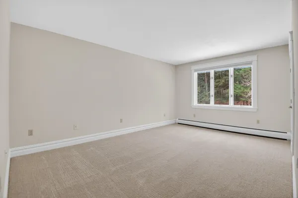 $985,000 | 24 Hemlock Ridge, North Yarmouth, ME 04097