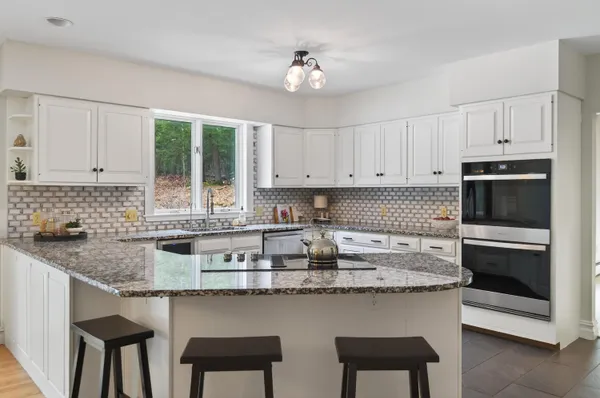 $985,000 | 24 Hemlock Ridge, North Yarmouth, ME 04097