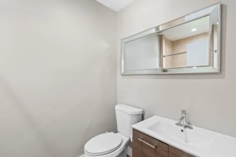 $3,000,000 | 3870 North 31st Terrace, Hollywood, FL 33021