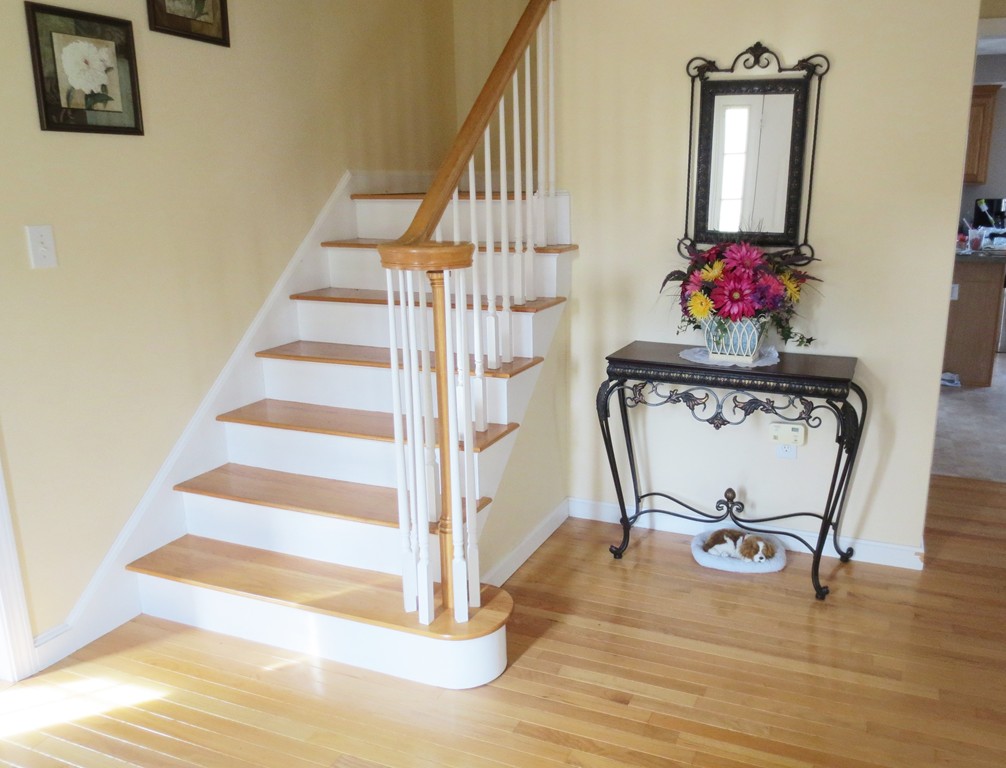 21 Maple Ridge Road Methuen, MA 01844 - Photo 2 of 15 Gallery Image 2