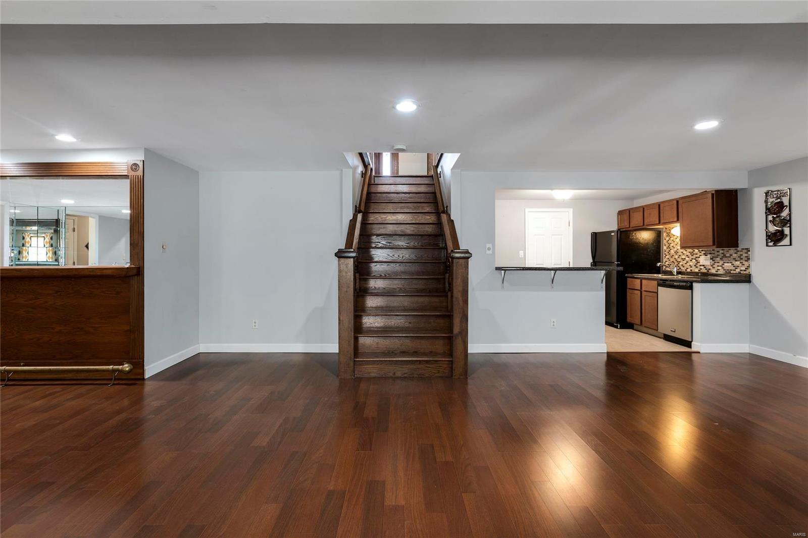 1911 Rustic Oak Road Chesterfield, MO 63017 - Photo 23 of 42 Gallery Image 23