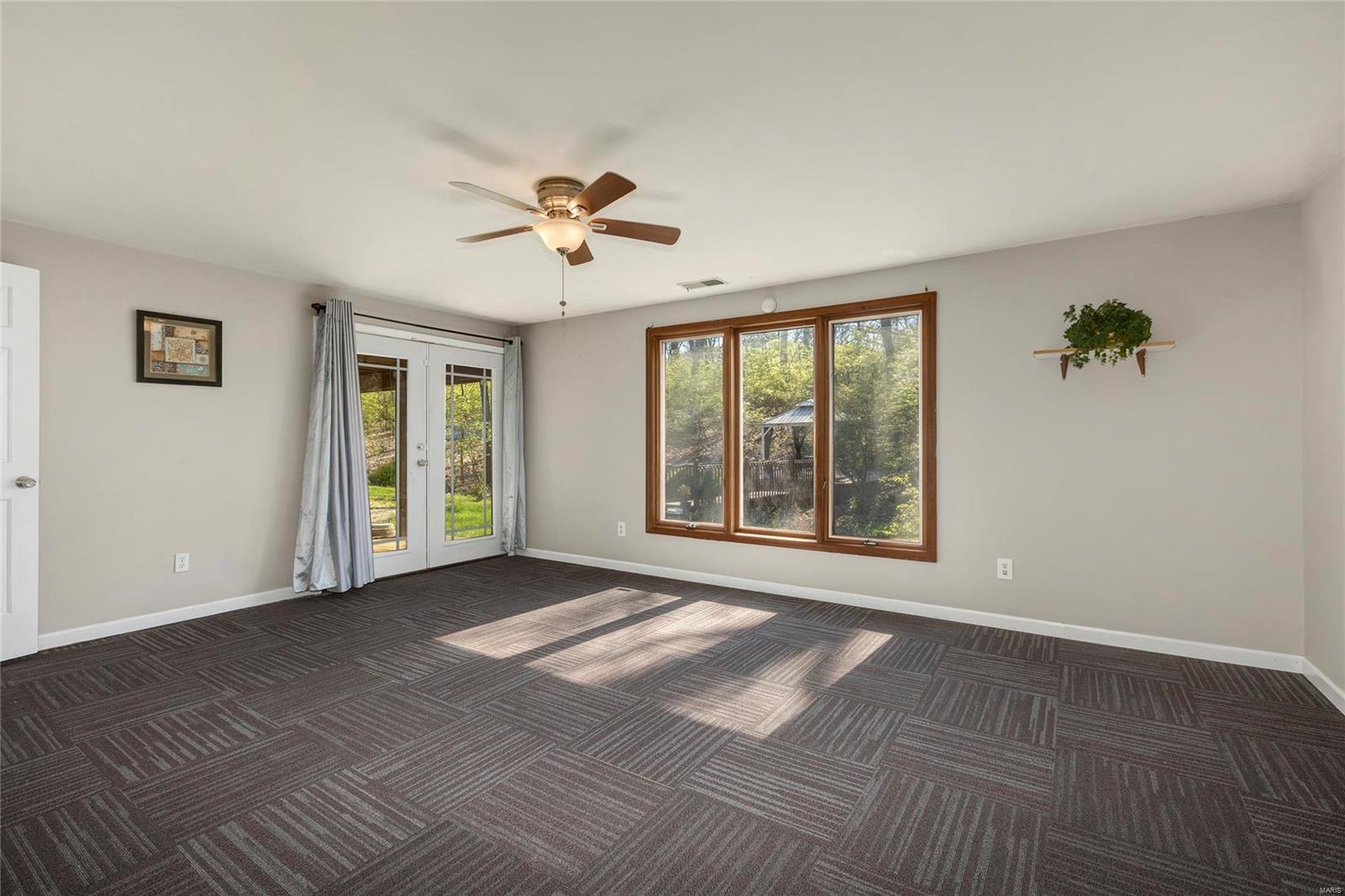 1911 Rustic Oak Road Chesterfield, MO 63017 - Photo 28 of 42 Gallery Image 28