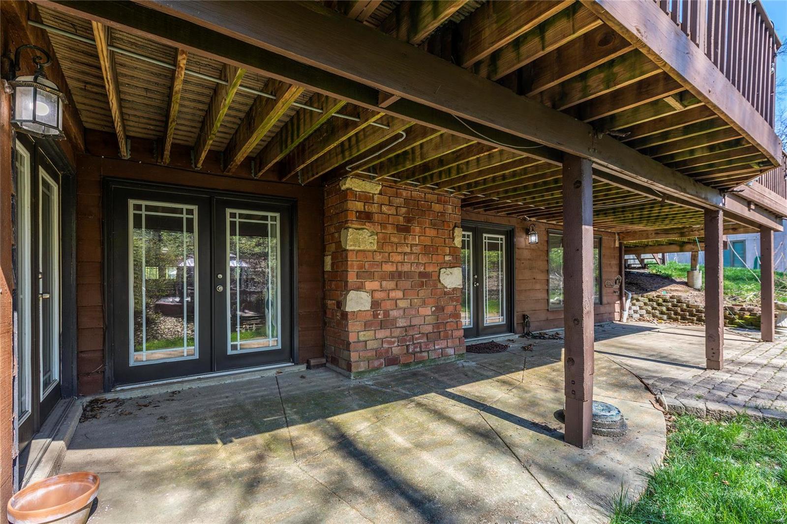 1911 Rustic Oak Road Chesterfield, MO 63017 - Photo 36 of 42 Gallery Image 36