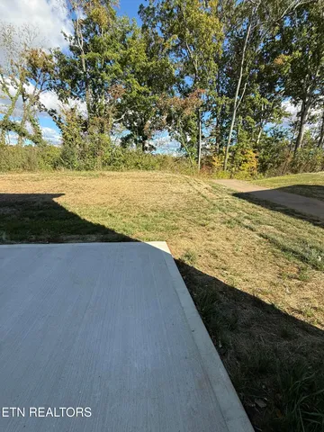 $374,000 | 1820 Bennett Vlg Drive, Maryville, TN 37804