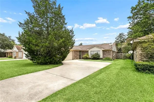 $235,000 | 314 Portsmouth Drive, Slidell, LA 70460
