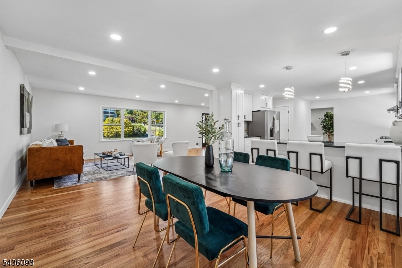 14 Witkowski Way Wayne, NJ 07470 - Photo 8 of 37