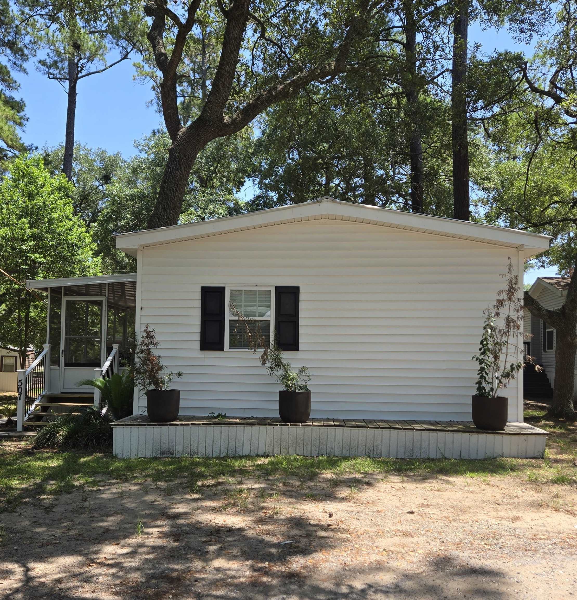 507 Clubhouse Road Murrells Inlet, SC 29576 - Photo 3 of 29