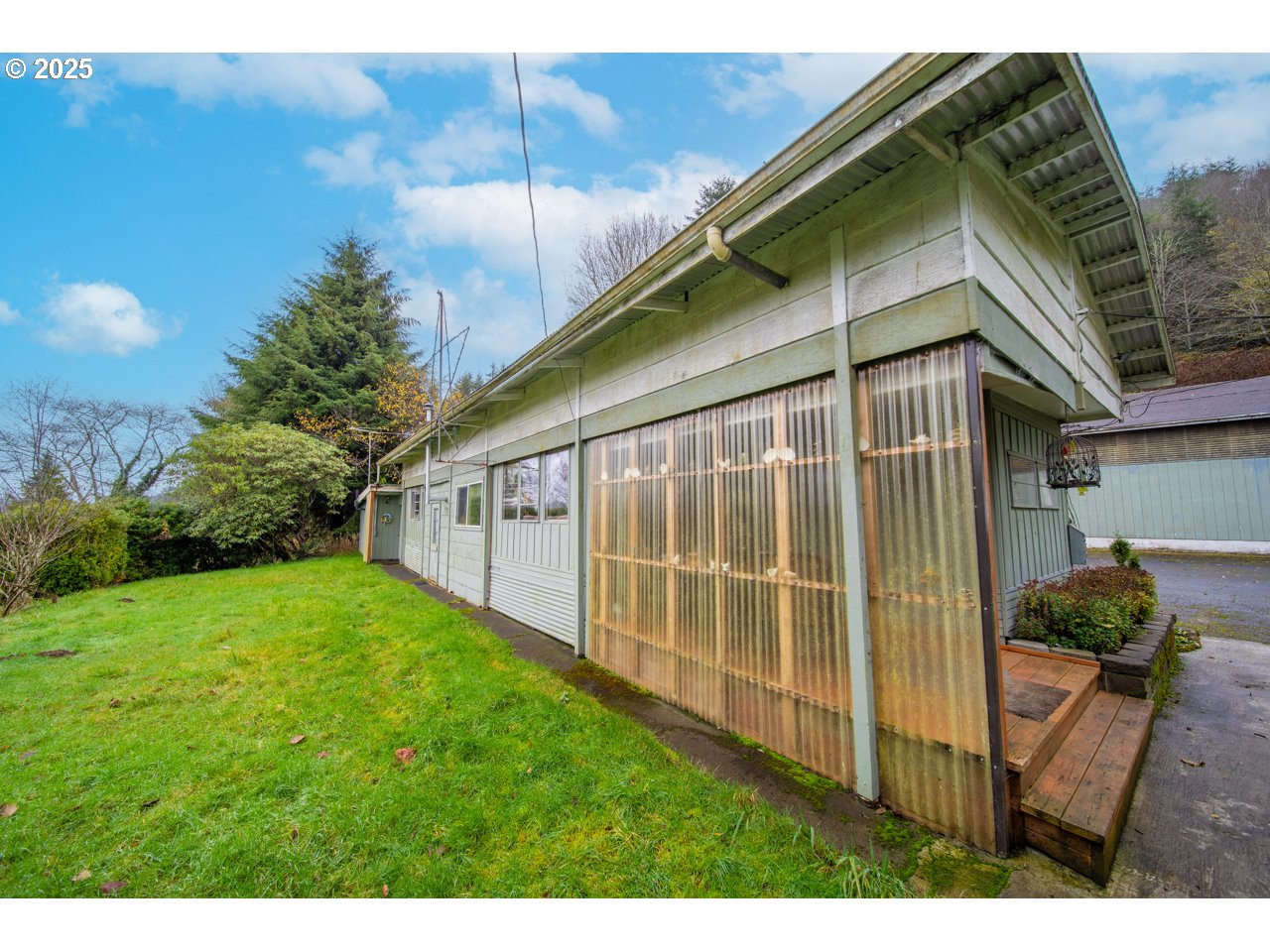 1900 Rowe Street Reedsport, OR 97467 - Photo 36 of 42