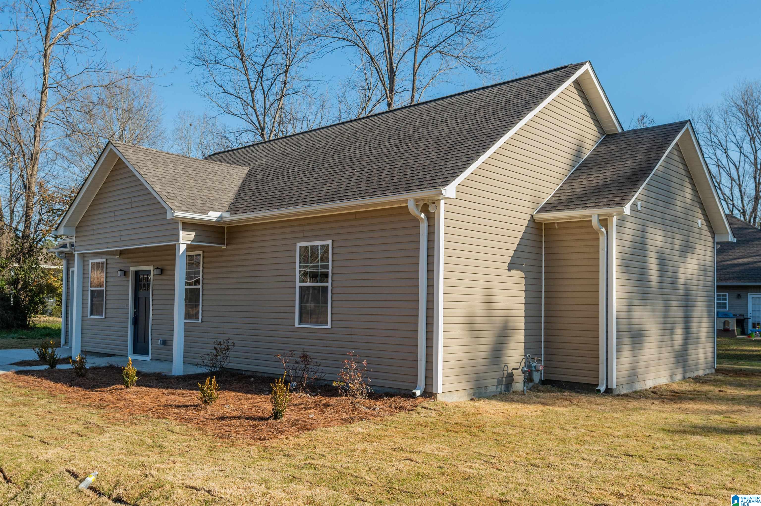 1863 19th Street Calera, AL 35040 - Photo 2 of 24
