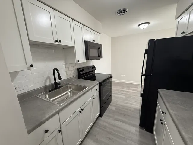 $1,425 | 7300 West North Avenue, Unit 6C, Elmwood Park, IL 60707