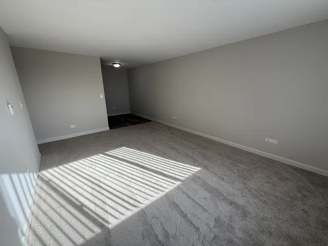 $1,425 | 7300 West North Avenue, Unit 6C, Elmwood Park, IL 60707