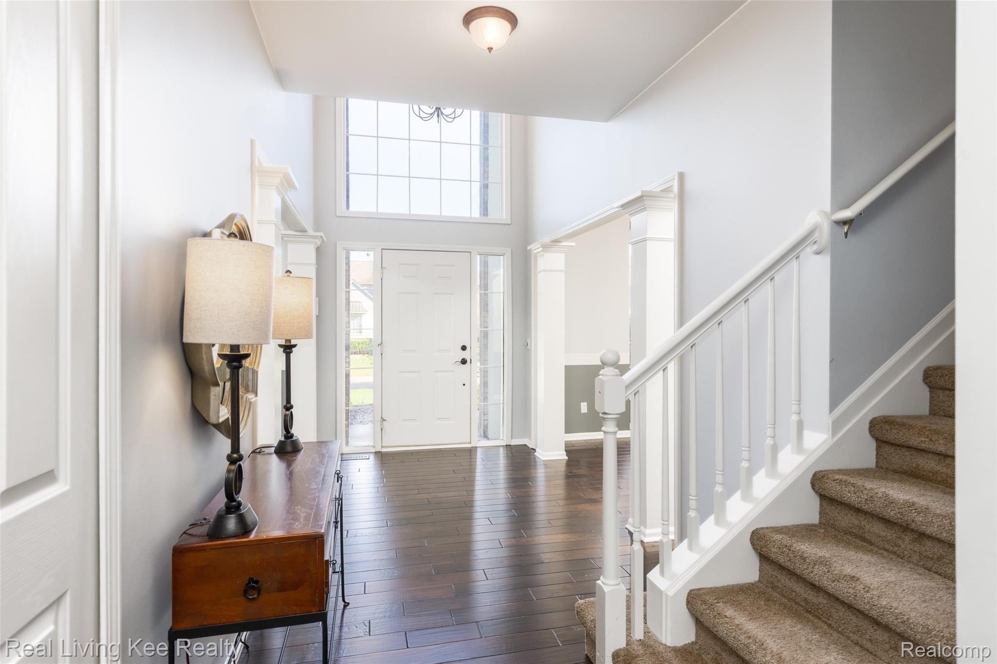 4210 Holly Lane Rochester, MI 48306 - Photo 4 of 44 4210 Holly Lane-6.jpg