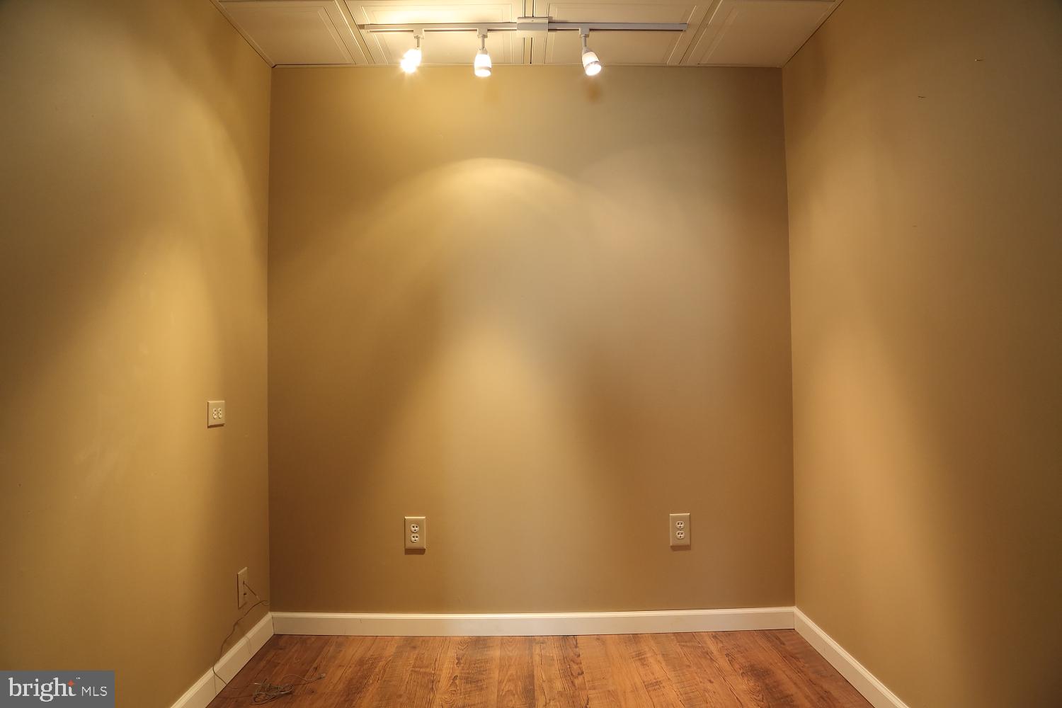 114 Sutherland Road Lancaster, PA 17603 - Photo 22 of 25 LOWER LEVEL STUDY AREA