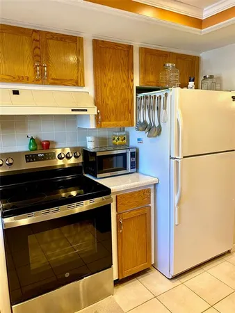 $164,900 | 1662 South Lake Avenue, Unit 6, Clearwater, FL 33756