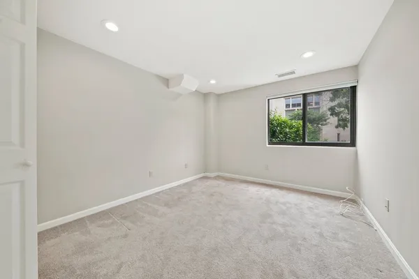 $4,200 | 1600 Massachusetts Avenue, Unit 203, Cambridge, MA 02138