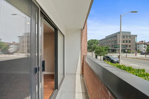 $4,200 | 1600 Massachusetts Avenue, Unit 203, Cambridge, MA 02138