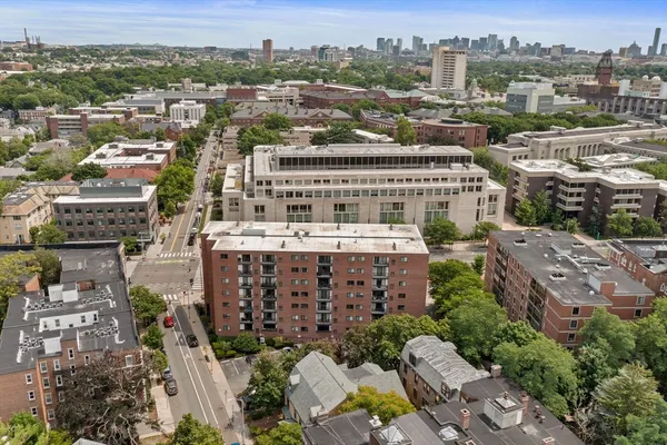 $4,200 | 1600 Massachusetts Avenue, Unit 203, Cambridge, MA 02138